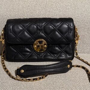 Metrocity OROMEZZO SERRATO Black Leather Crossbody Bag
